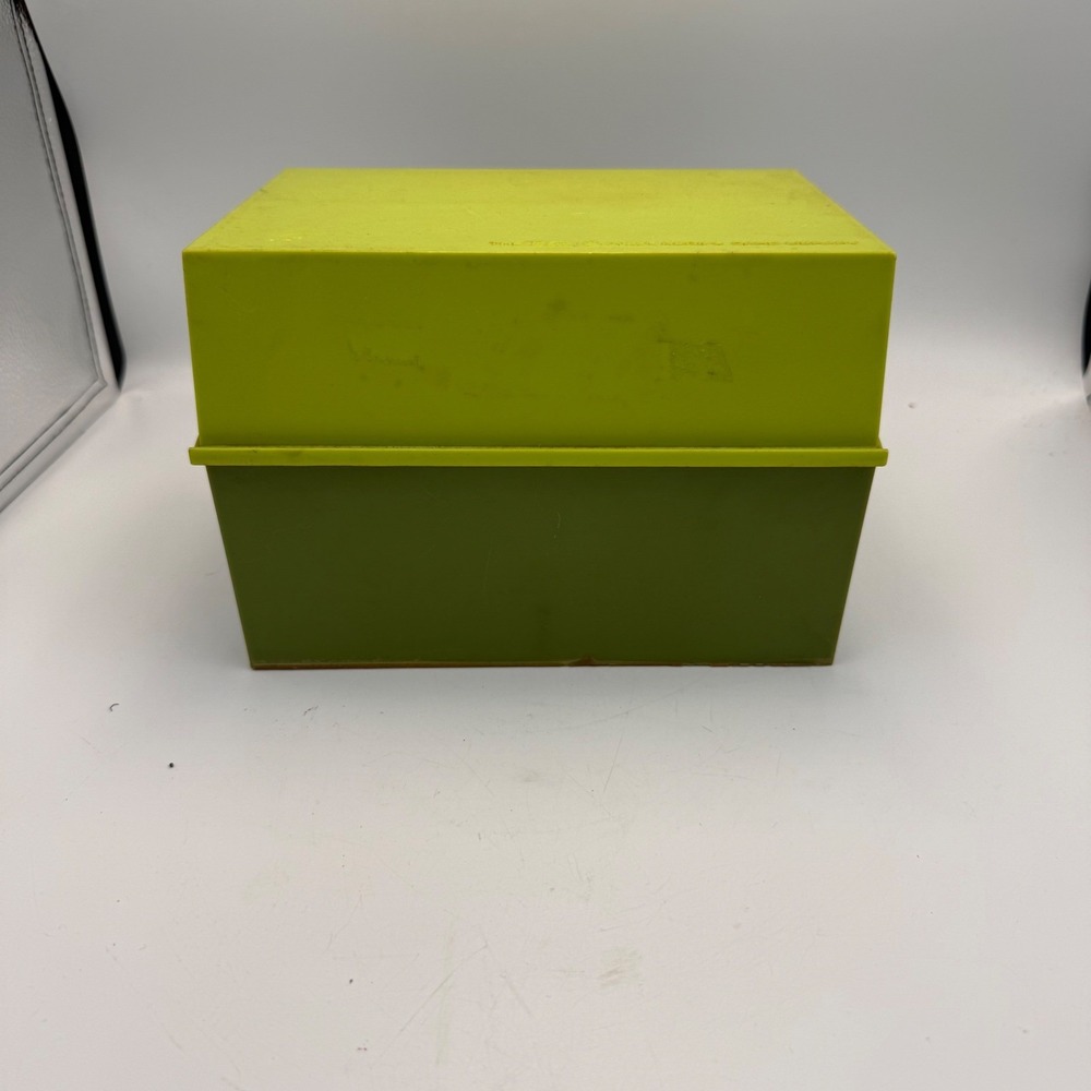 Vintage 70s Betty Crocker Recipe Card Library Box Green Plastic Organizer USA